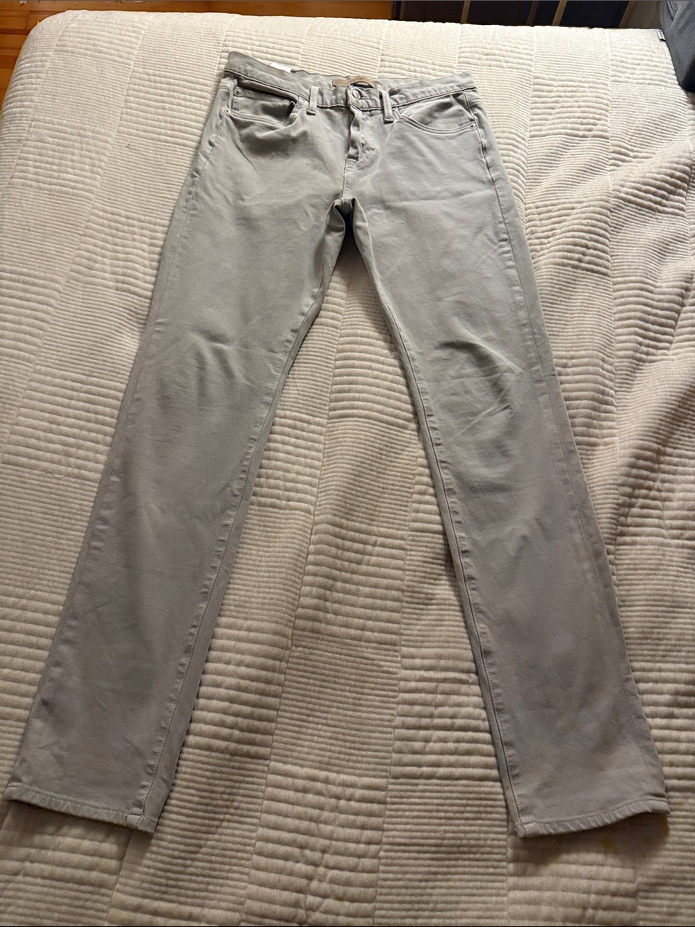 Slim Straight Jeans in Light Gray - Men's Casual Staple